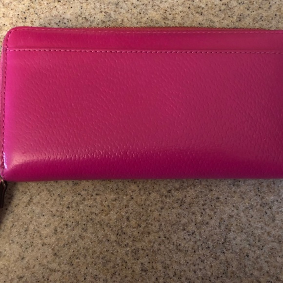 Kate Spade wallet - Picture 3 of 3